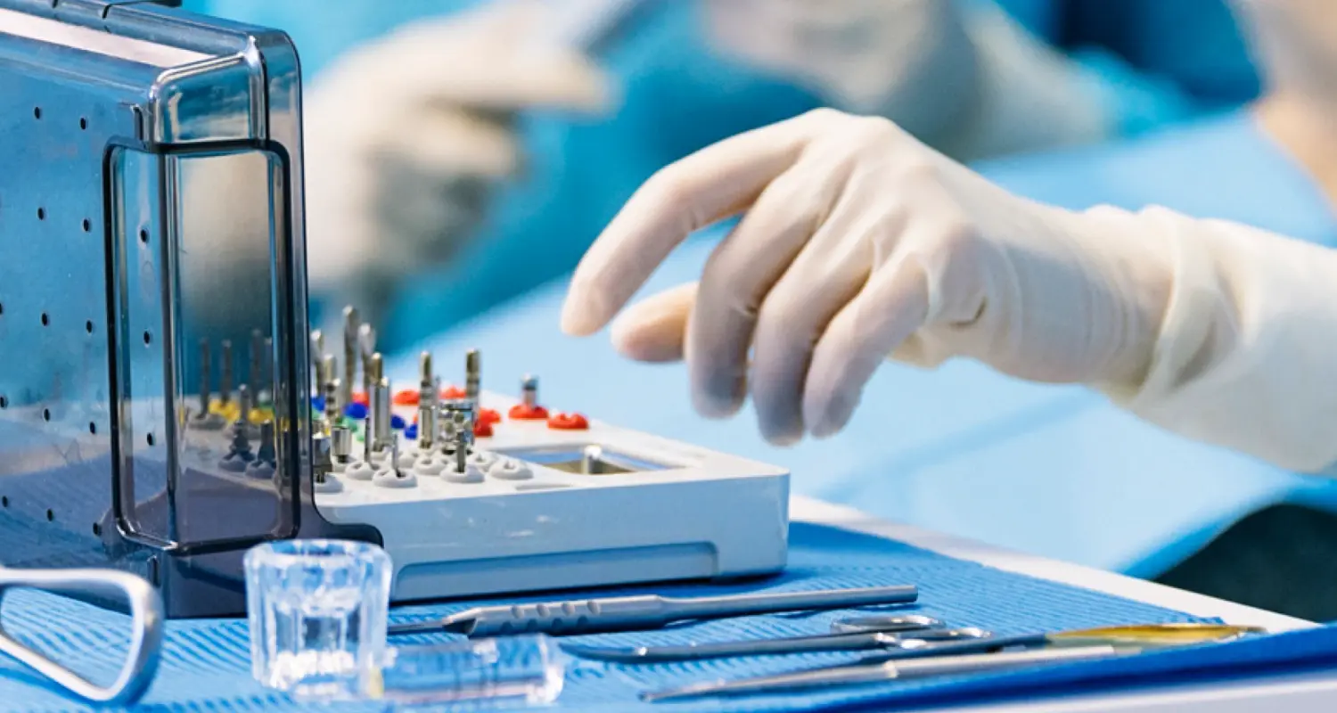 Cycle en Implantologie